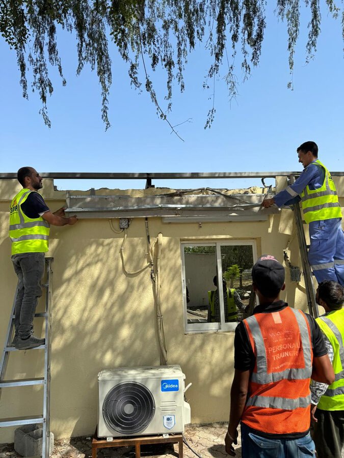 Rooftop AC unit installation